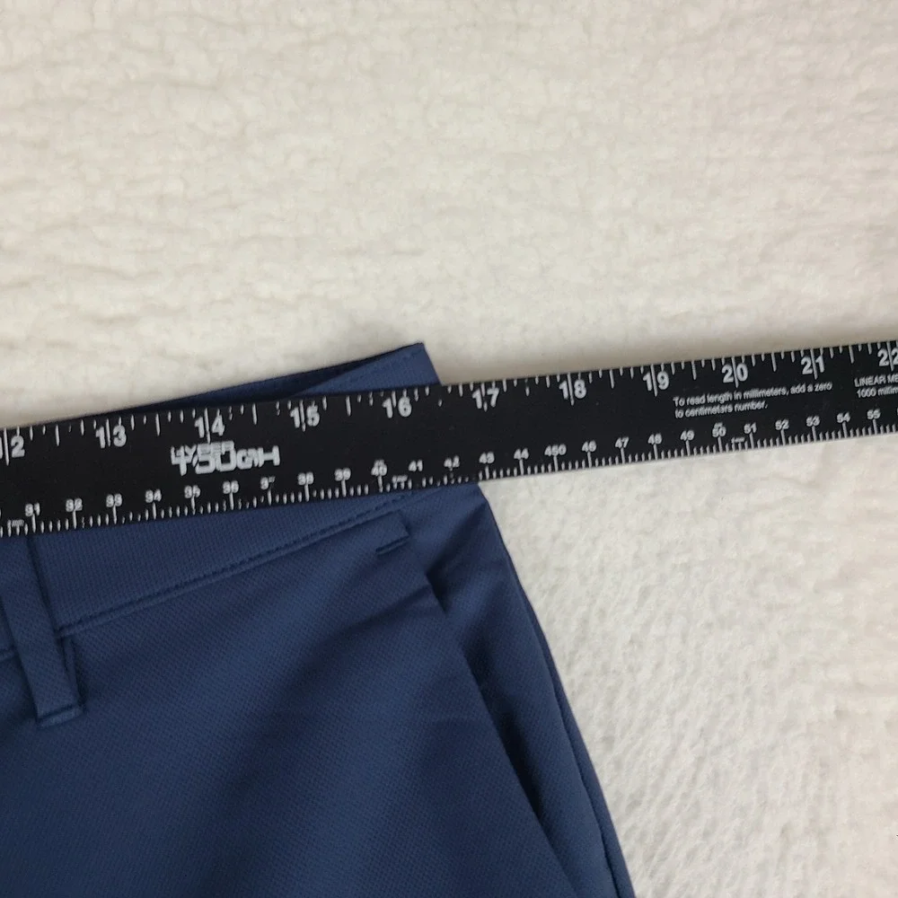 Banana Republic first photo
